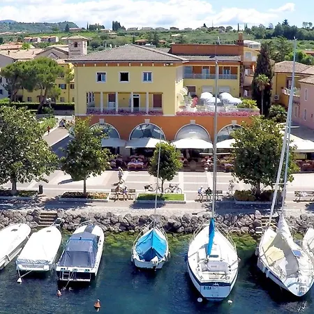 Vela D'oro ***s Hotel 3*