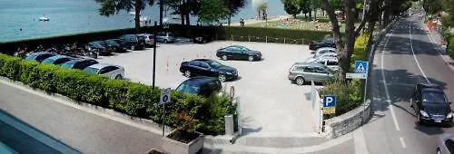 Vela D'oro ***s فندق باردولينو