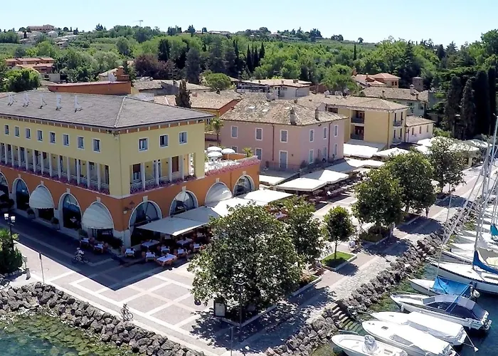 Vela D'oro ***s باردولينو